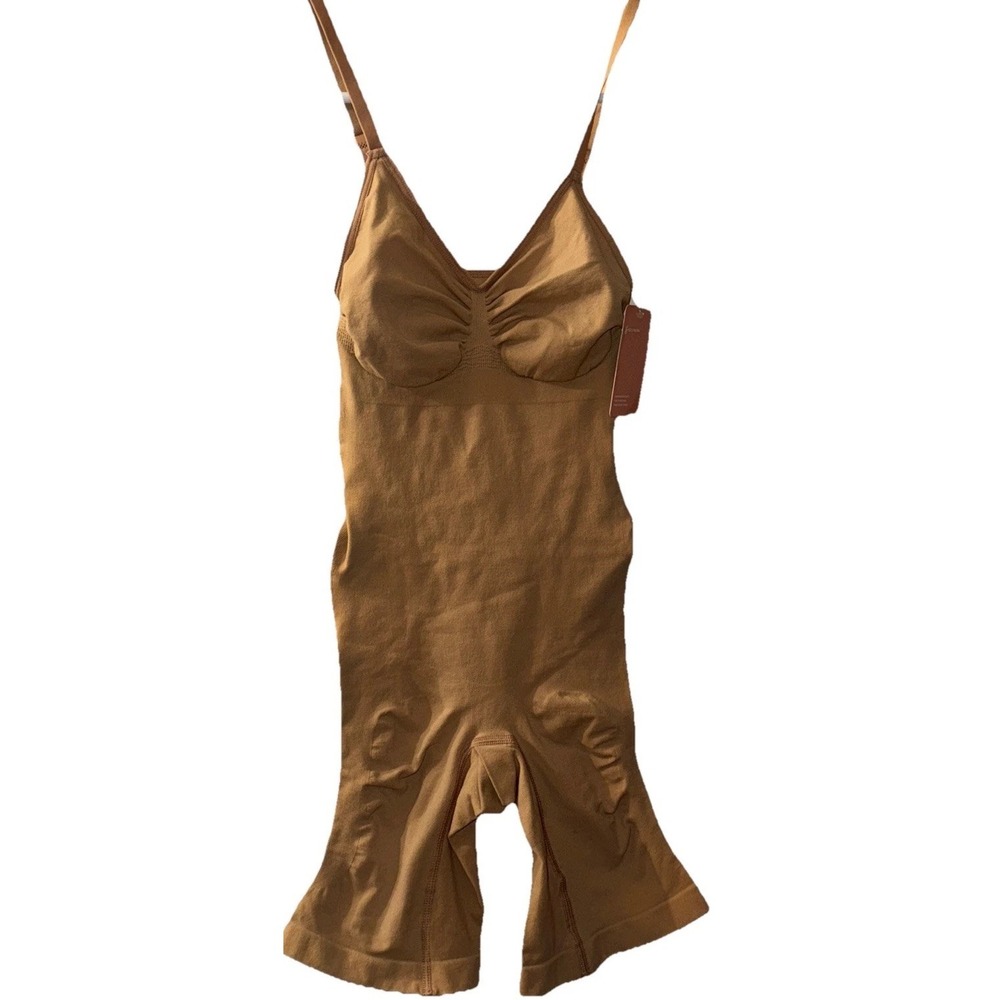Feelingirl Shapewear Bodysuit Tummy Control Thigh Slim Beige Women's M/L  NWT